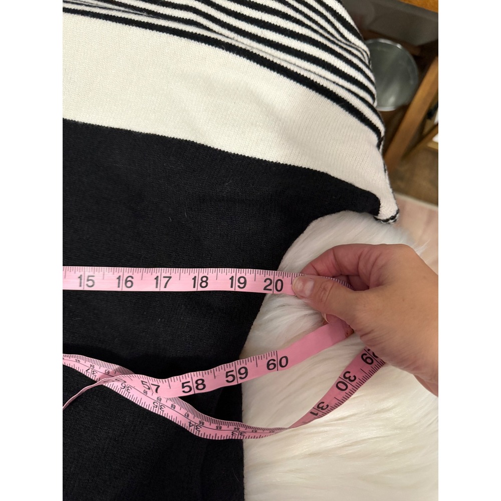 Greige - Black and White Striped Dolman Knit Sweater Women's Size Medium - Picture 7 of 8